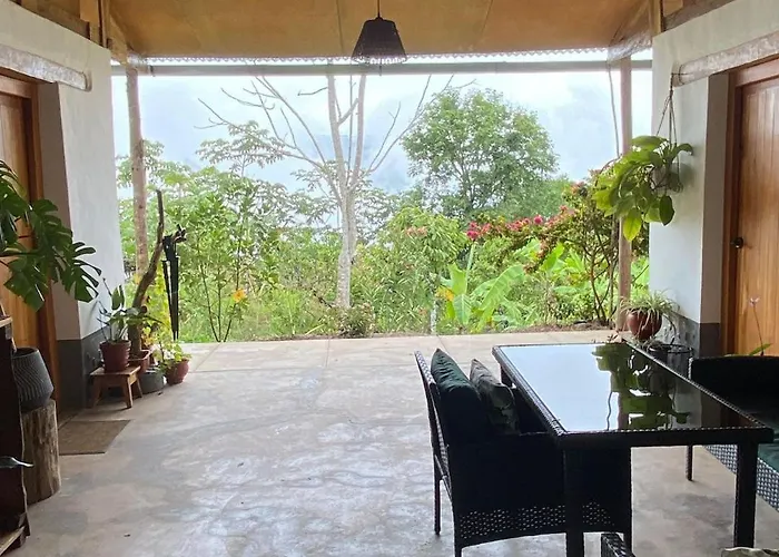 Farm stay Chunchu Wasi Included *